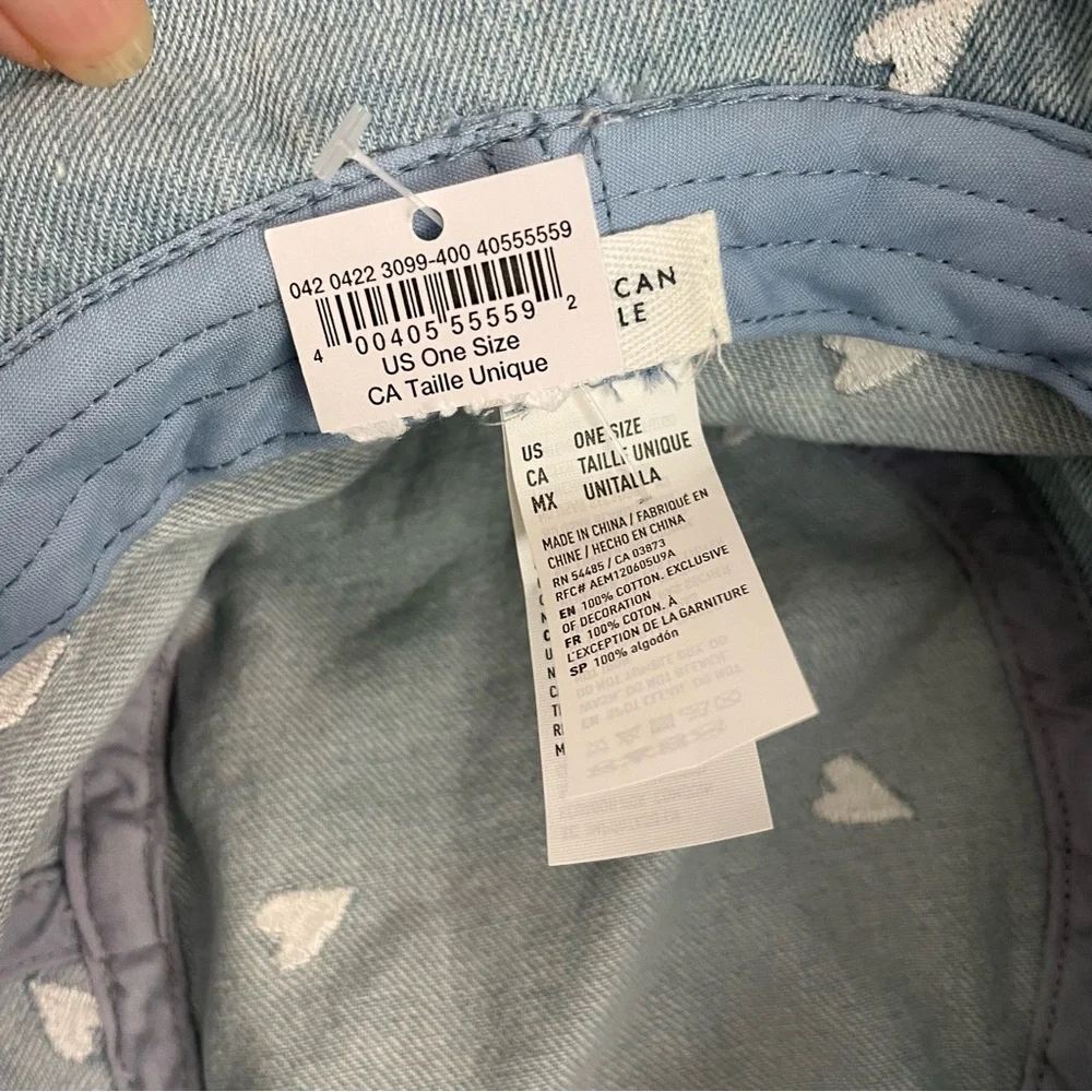 American Eagle Bucket Hat Denim Embroidered Hearts Light Wash Blue White